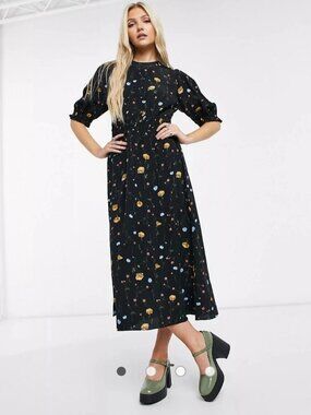 NWOT Nobody's Child high neck backless midi dress in Black Botanical